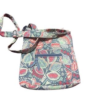 VERA BRADLEY HIPSTER BAG NOMADIC FLORAL